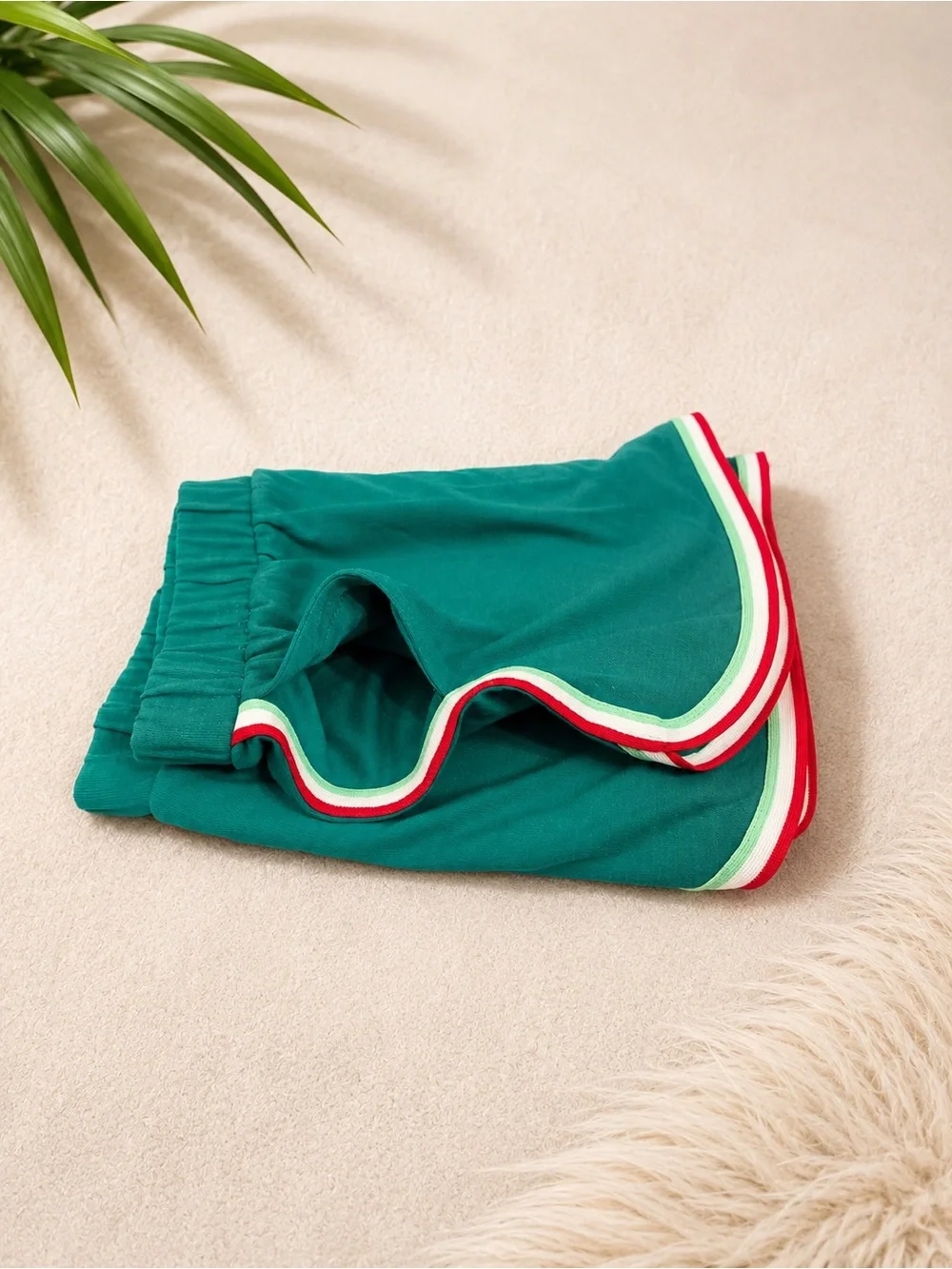 NWOT XL 14/16 Teal Green Retro Dolphin Sport Running Shorts Striped Trim